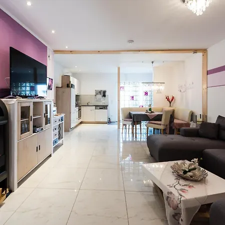 Appartement Edelweiss By Interhome